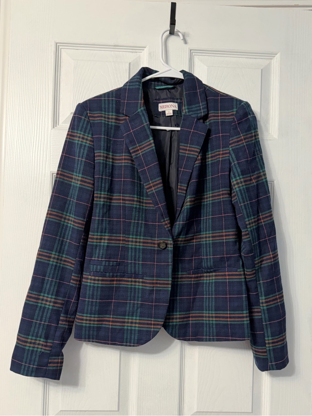Merona plaid blue blazer with front buttons button, lined and wool blend. Size 4